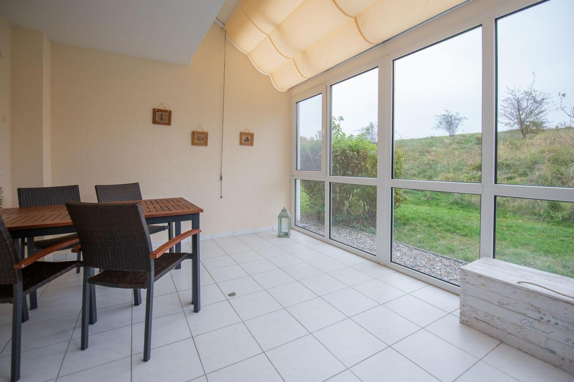 Ferienwohnung Sanddorn - Strandhaus Lobbe Luaran gambar